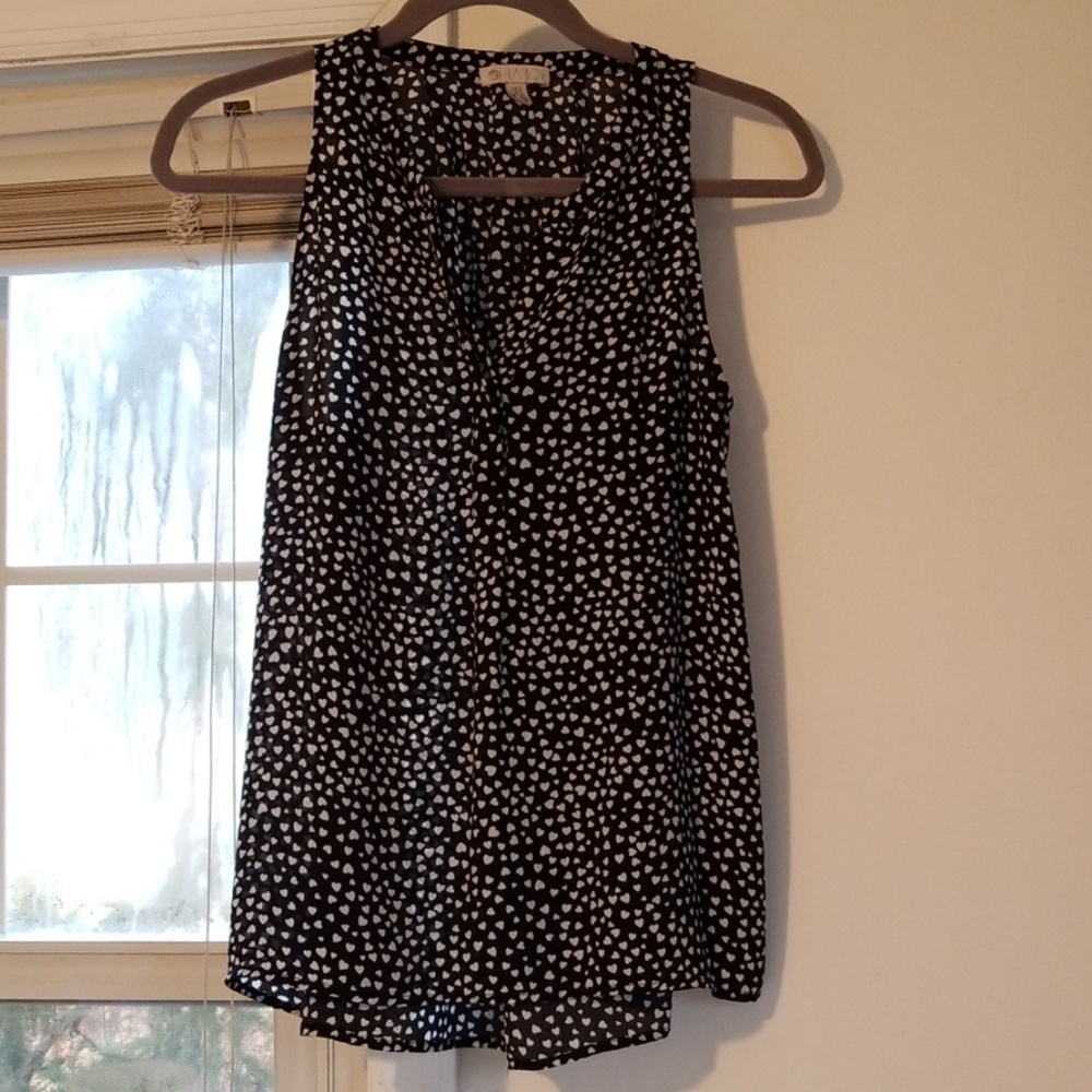 Flowy Sleeveless Blouse